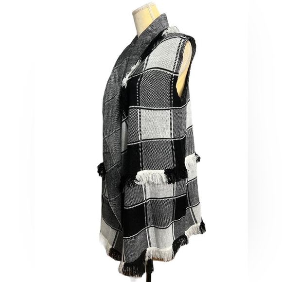 Checker Beautiful Womens Pullover Cardigan‎ Shawl Size Medium - Picture 3 of 7